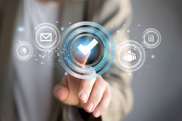 فرایند کنترل کیفیت و بررسی استانداردها در محیط کاری